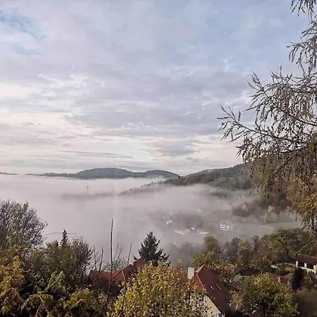 Charmantes Mit Garten Und Traumhaftem Fernblick 別荘 *