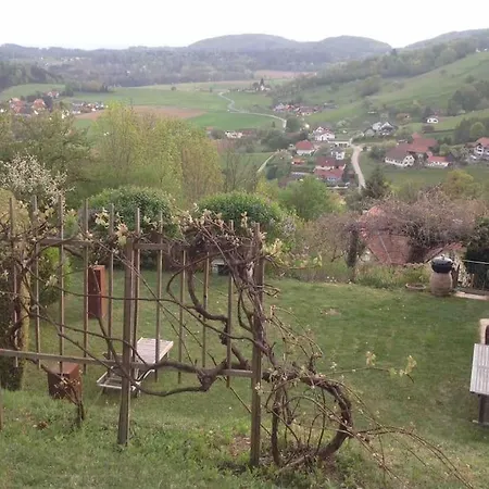 Charmantes Mit Garten Und Traumhaftem Fernblick Thal (Turnau)