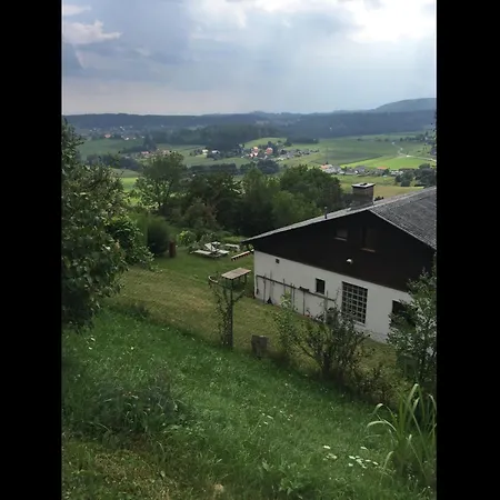 別荘 Charmantes Mit Garten Und Traumhaftem Fernblick *