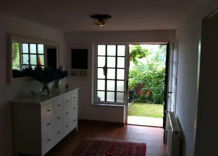 Charmantes Mit Garten Und Traumhaftem Fernblick