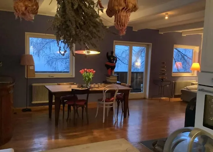 Charmantes Mit Garten Und Traumhaftem Fernblick *