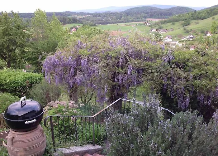 Holiday home Charmantes Mit Garten Und Traumhaftem Fernblick Thal (Turnau)